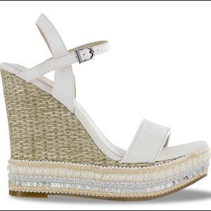 MIA White Eleanor Wedge Sandal Size 7